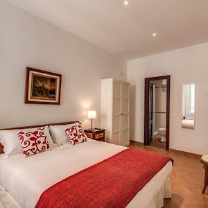 Kamer met een King Size Bed